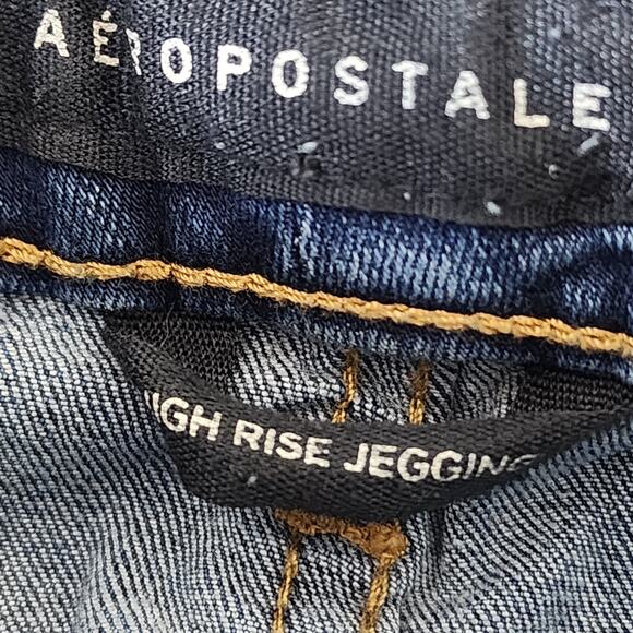 Aeropostale Size 0 Distressed Jeans - Picture 3 of 4